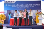 lo-container-dau-tien